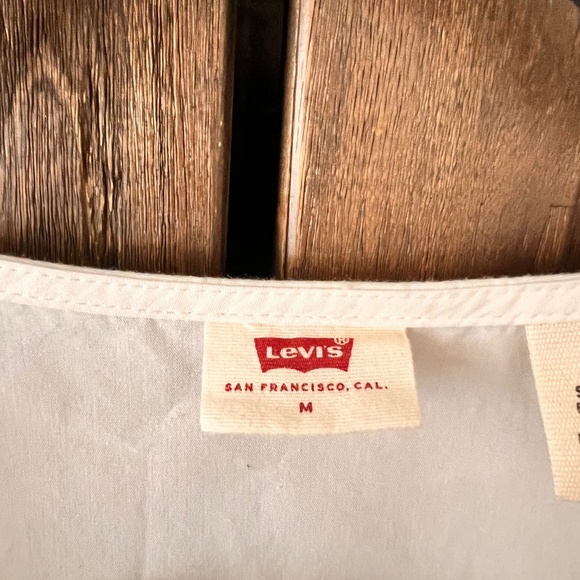 Levi's Teegan Mutton Sleeve Button Up Blouse Coconut Milk White Size Medium - Picture 7 of 8